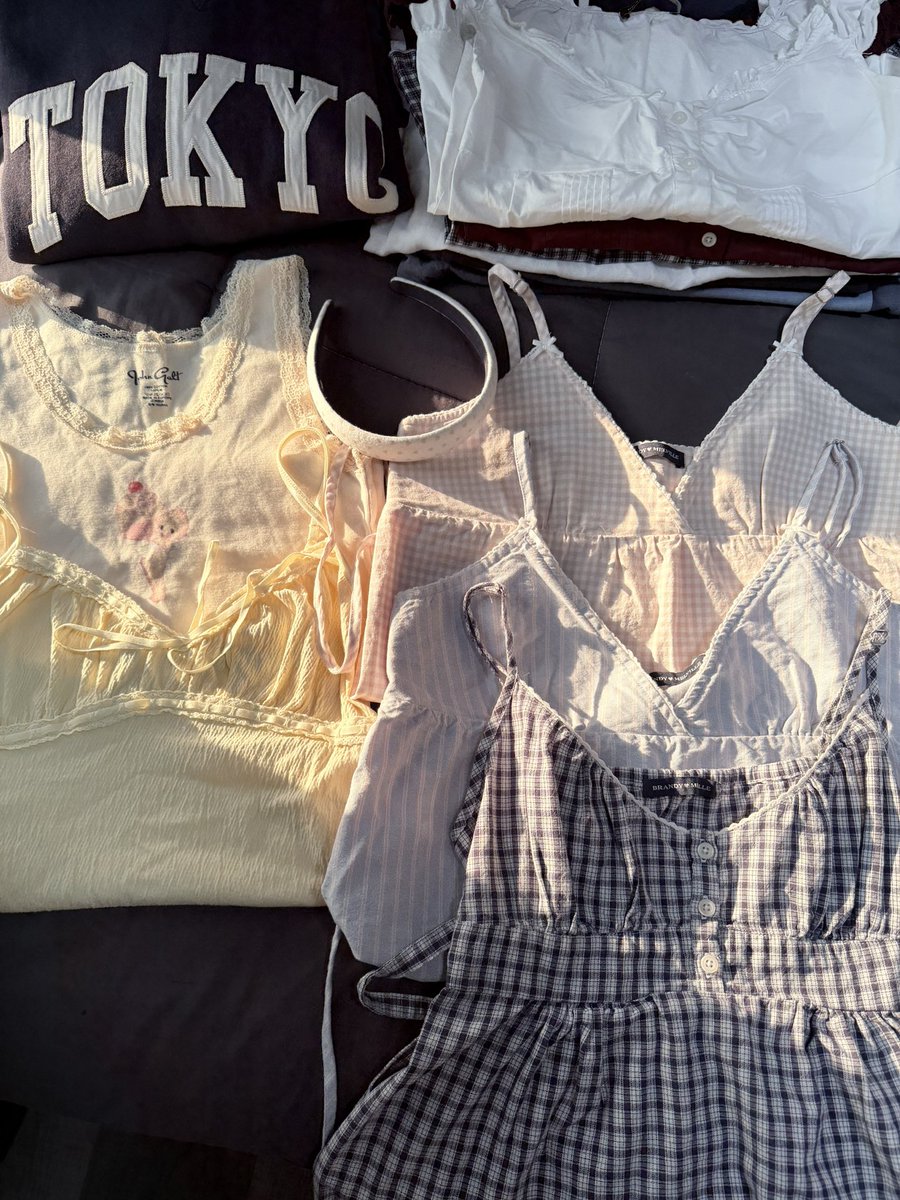 ส่งต่อเสื้อผ้าcutecutee tweet media
