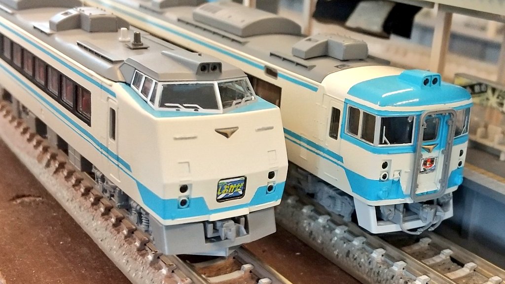 イラストに影響を受け模型に・・・ 逆に 模型に影響を受けイラストに