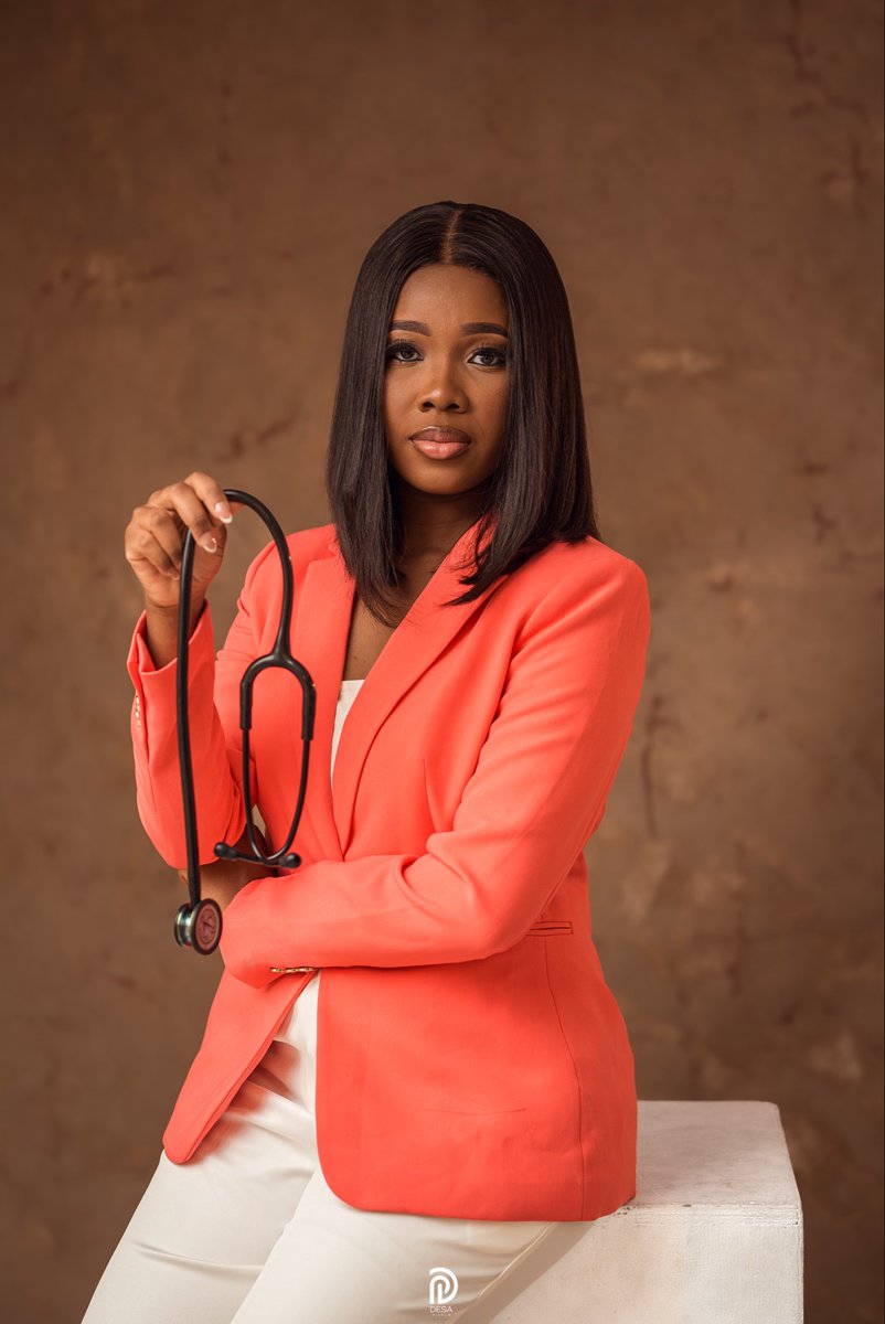 NaaAkushiaA's tweet photo. Introducing… Dr. (med) Naa Akushia Antah ?!! Good God!🥺❤️
#UGMS2025 https://t.co/L6j7idSFQ1
