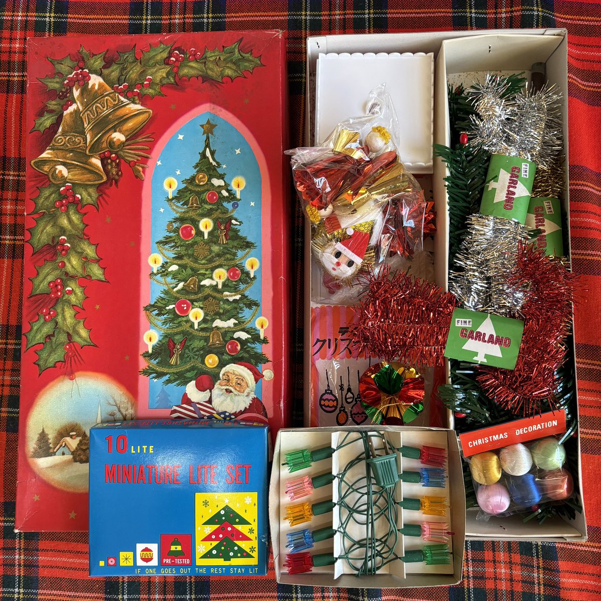 昭和レトロ なクリスマスツリー&オーナメント🎄🔔 50年ぐらい前の