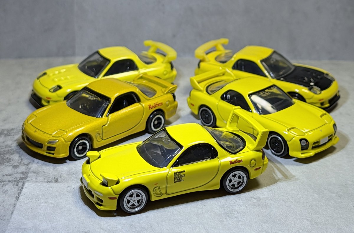 ついに空でも飛ぶんかウイングが付いた第1巻仕様が発売されたので歴代