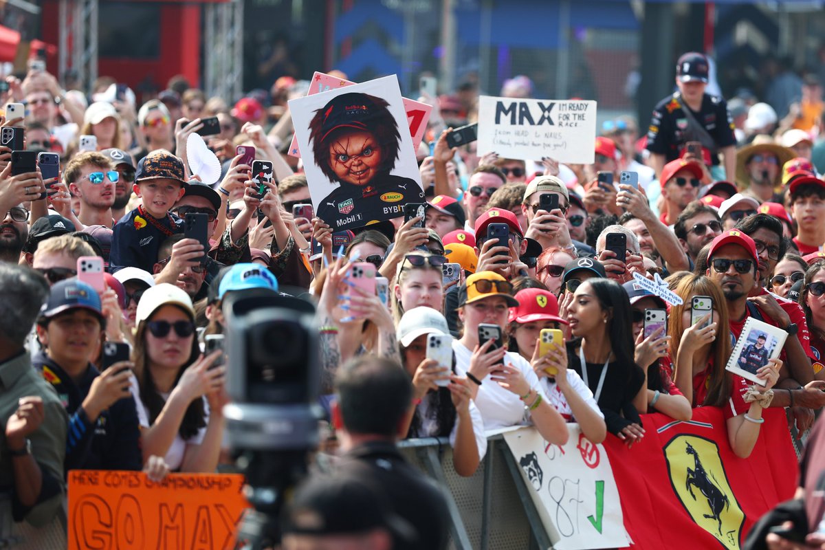 SOMEONE MADE CHUCKY MAX VERSTAPPEN 😭😭😭😭😭😭