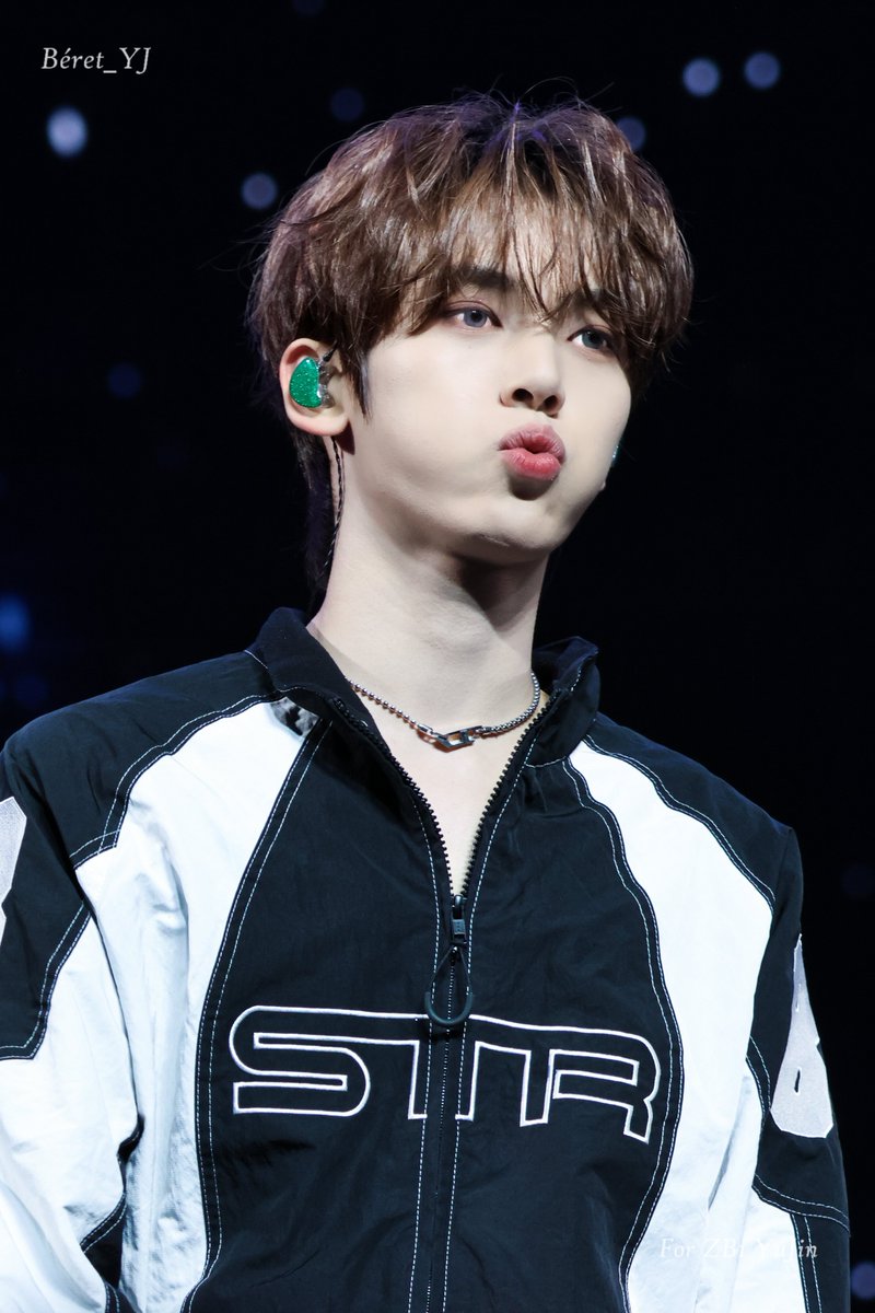 251207 대만

#한유진 #HANYUJIN #ハンユジン #韓維辰 #제로베이스원 #ZEROBASEONE #ZB1