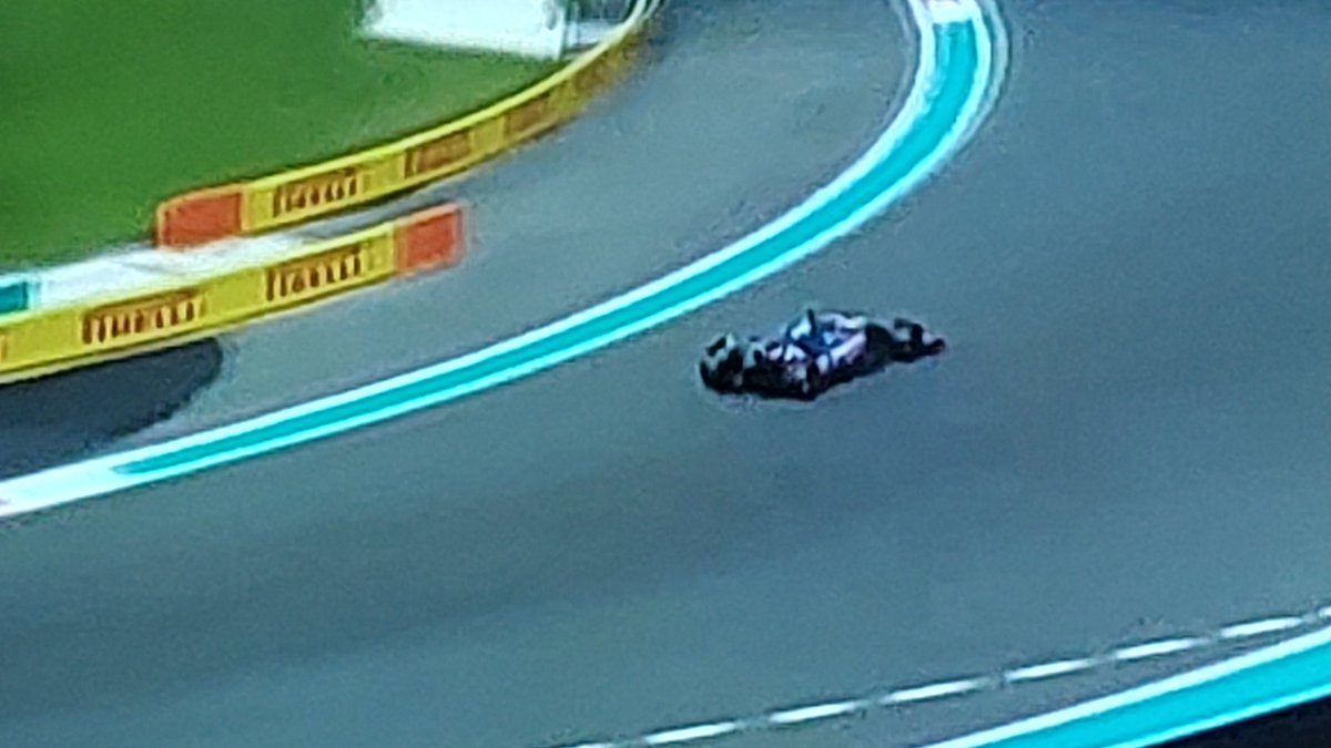 Diego2000200's tweet photo. @TelemetricoF1 @FOXSportsArg @puenteadrian @aagulla_TV @f1andersen Desde Mendoza vamos Franco#43,🇦🇷🧉 https://t.co/W0umIflTGv