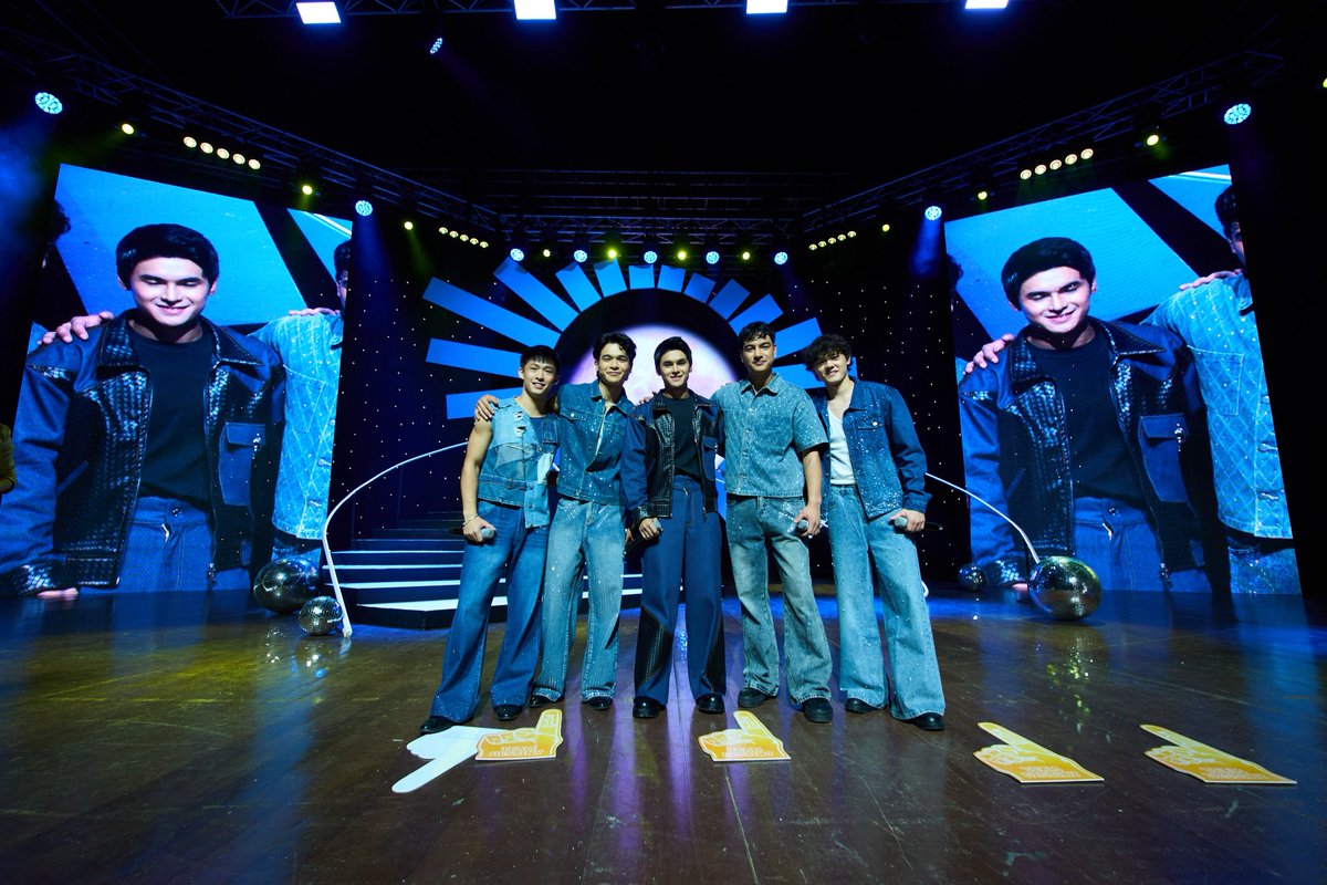 AromagicareWide's tweet photo. The super fun side of Dustin Yu when he's with his closest revealed! Celebrities Josh Ford, Vince Maristela, Nikki Co and Jay Ortega gracefully performed at Aromagicare's Destiny: The Dustin Yu Experience at New Frontier Theater. ✨🫶🏻

#DustinYuXAromagicare #DustinYu #JoshFord #NikkiCo #JayOrtega #Aromagicare @nikkico_ @joshford @VinceMaristela