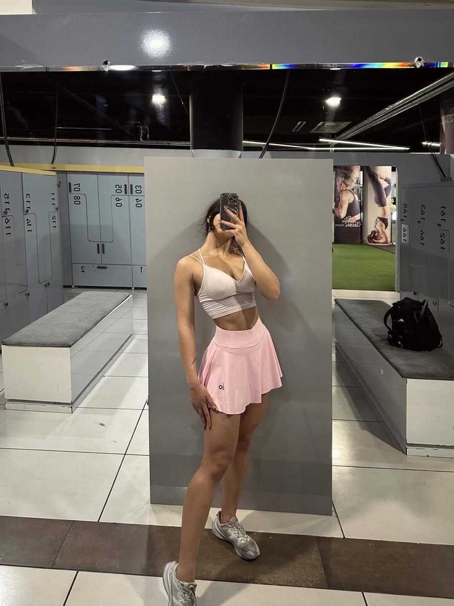 هیرا tweet media