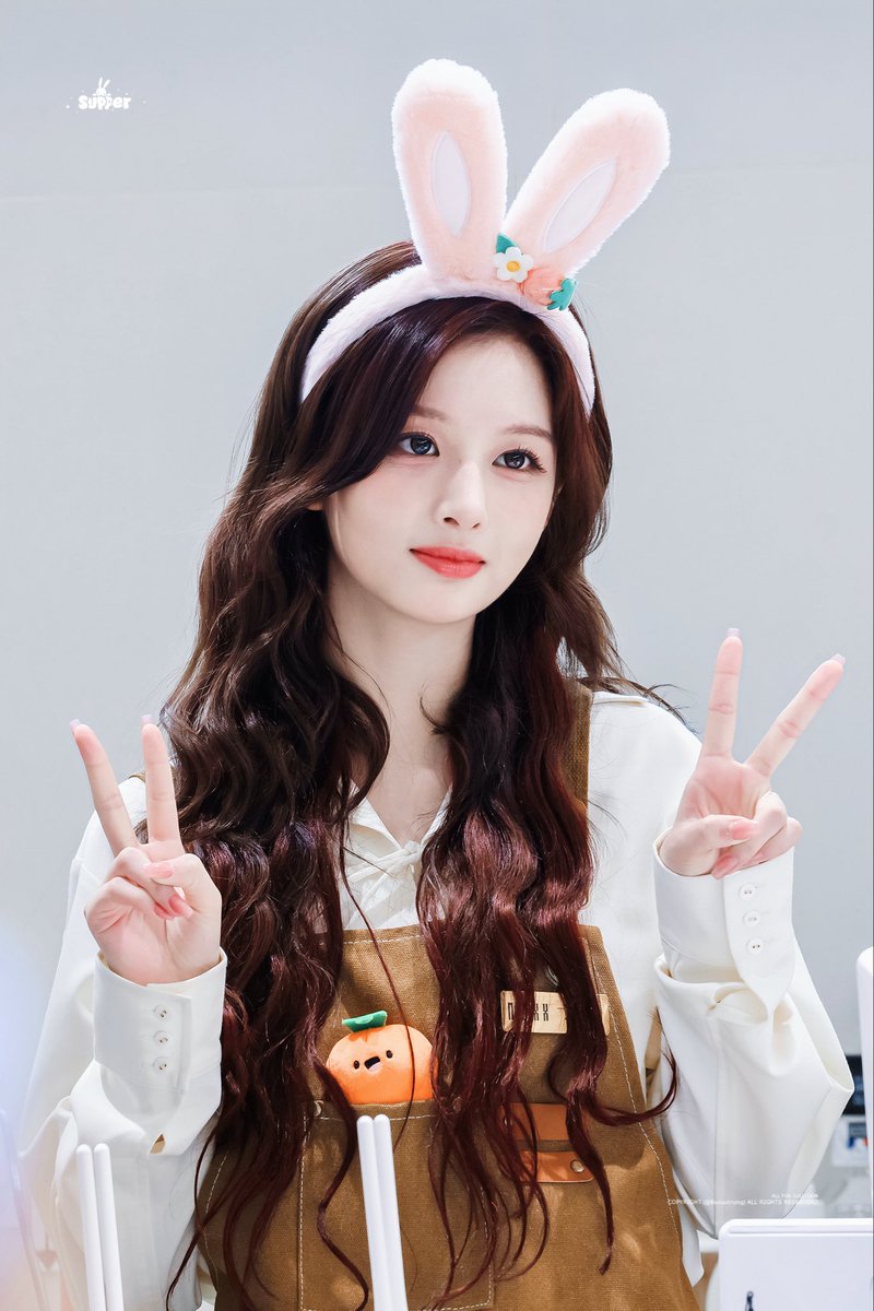 super_0126's tweet photo. 251206

#NMIXX #엔믹스 #SULLYOON #설윤 https://t.co/bJygcMvD8e