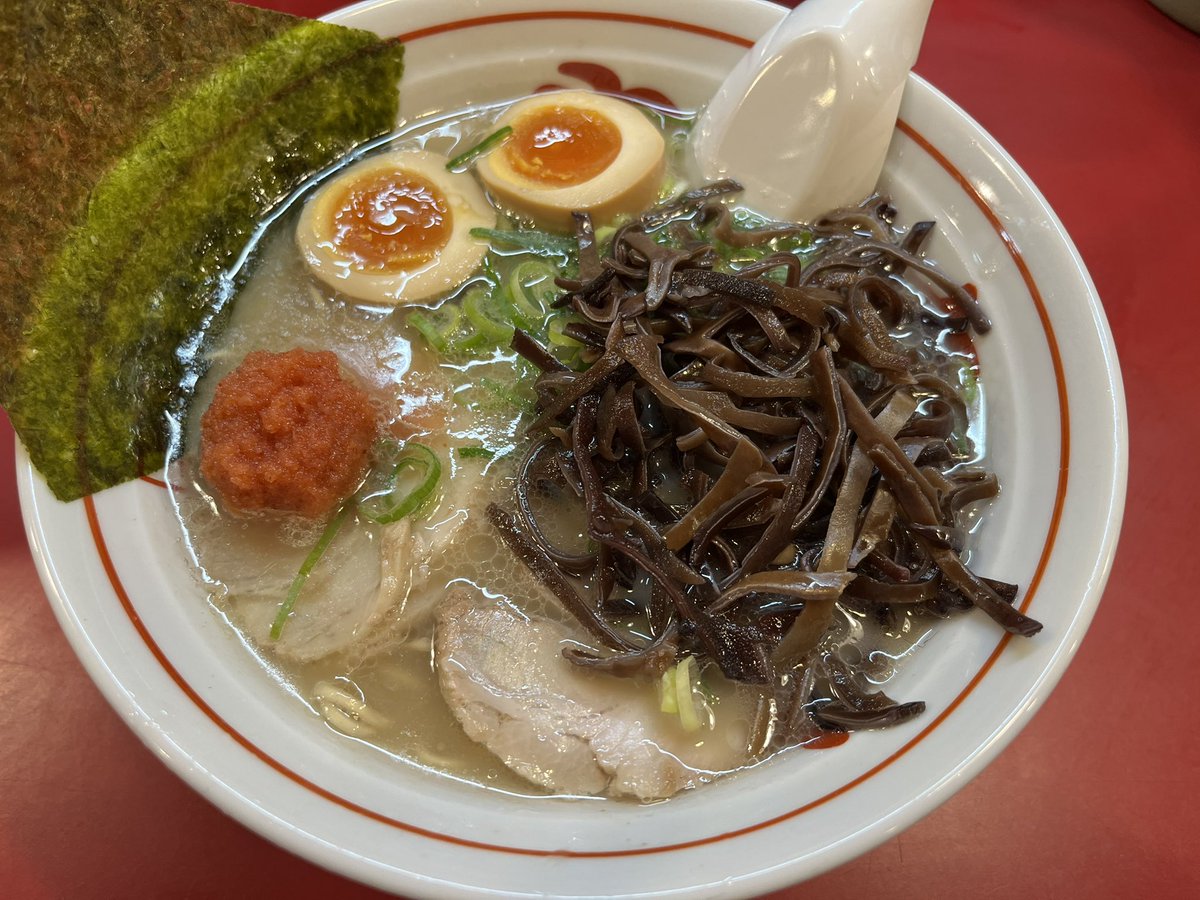 座間 菫 tweet media