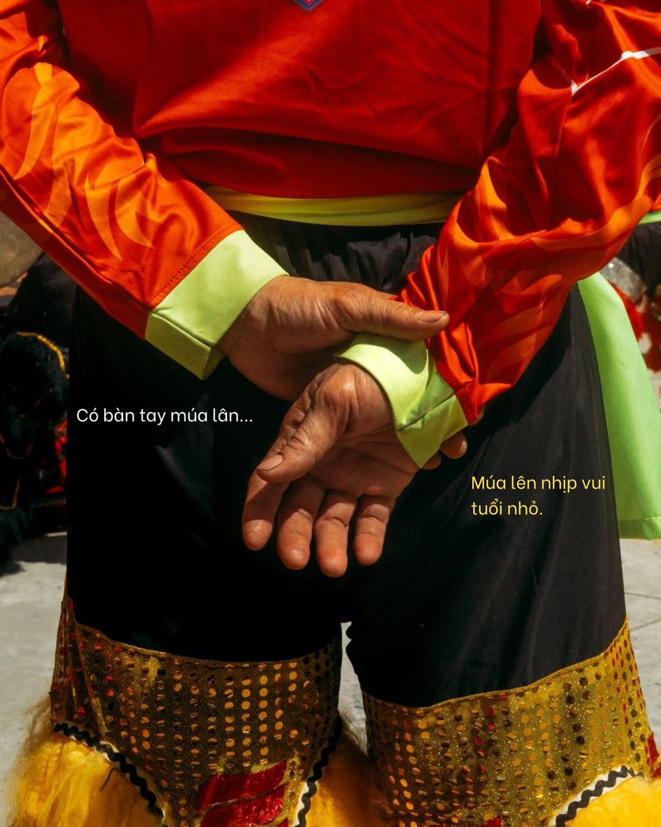 toiyeuvnvibe's tweet photo. 🤝 Những bàn tay bình dị nhưng chứa cả nhịp thở của đời sống.
#ToiYeuVietNam #LifeInVietnam #VietnamDaily https://t.co/tMQAmfIWT1