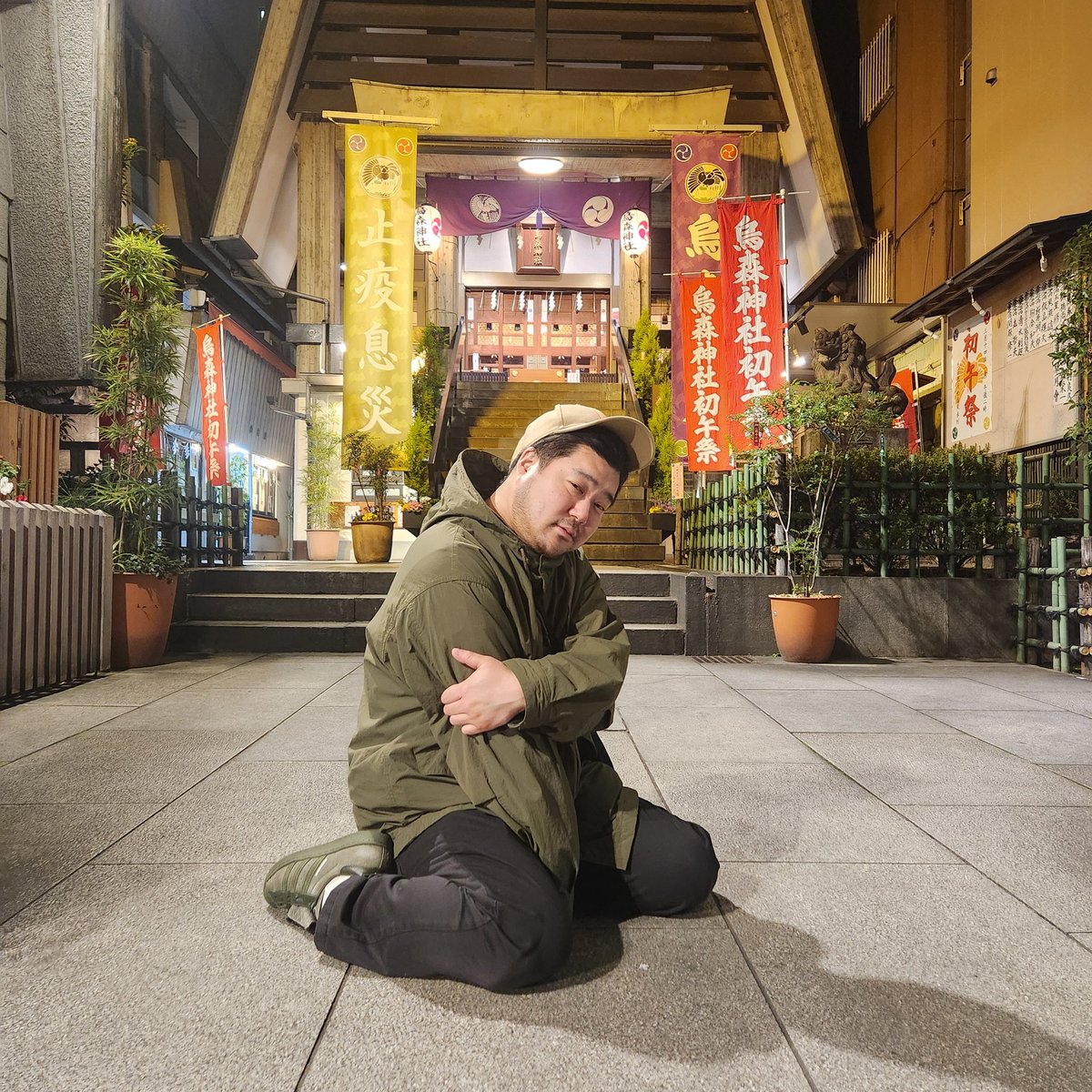 12/6(Sat)
新橋 GOTOKU
20:00〜5:00

Staff
ひじき
<a href="/hiziki__/">ひじき</a> 
ちゃんぽん
<a href="/chan_pon25/">ながさき</a> 
カズマ
@sakeikura_95 

突き刺すような寒い風で震えてるそこの貴方🧏‍♀️❣️
今日はGOTOKUでお酒を飲んで暖まりませんか❓🐶
店内暖かくして大型成人男性3人が皆様をお待ちしております☝️🤓🍶

団体様のご来店歓迎🎊