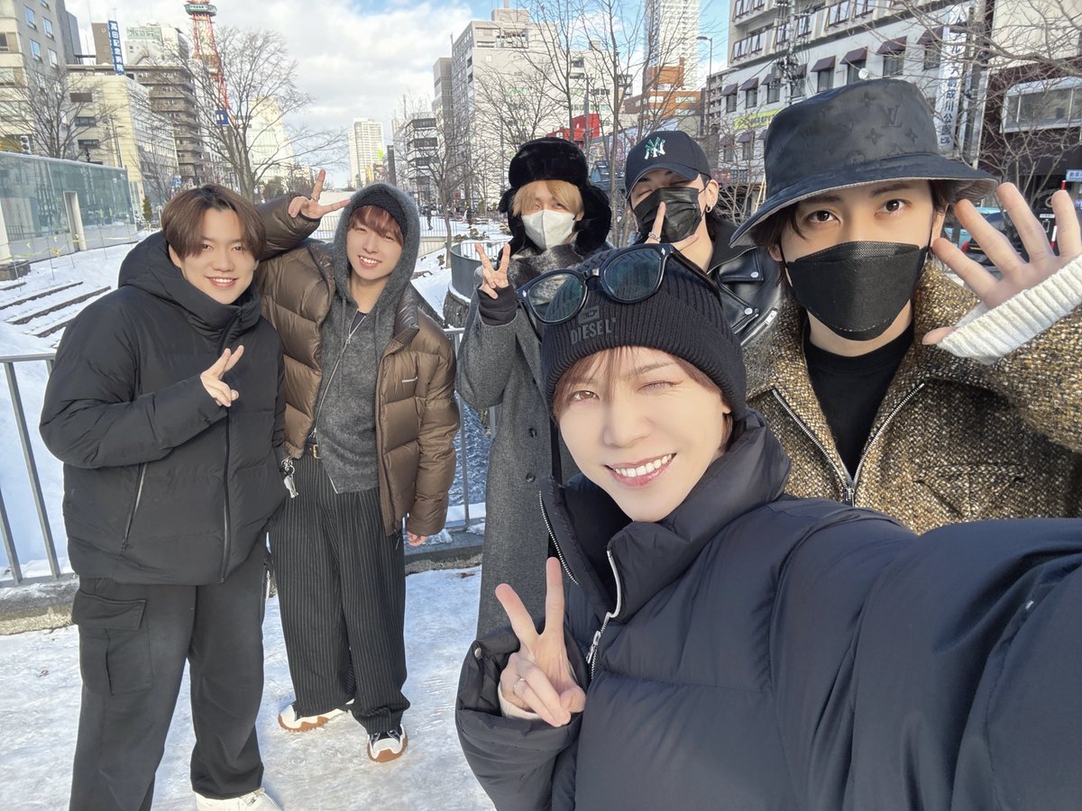 mj_jun_j's tweet photo. 札幌の街でヒプ愛語りながら朝活散歩❄️ https://t.co/njlznVIqIt