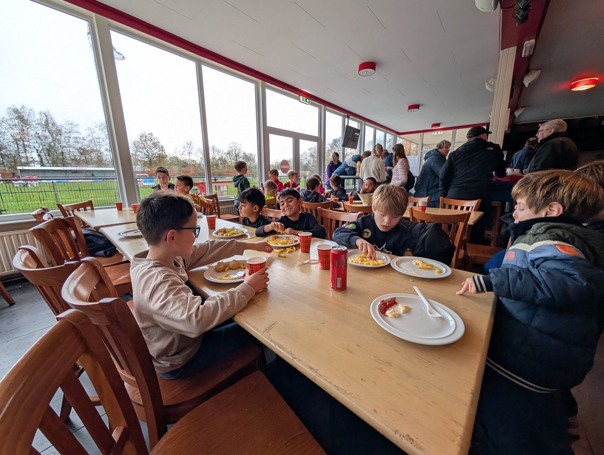 V.V. Clinge tweet media