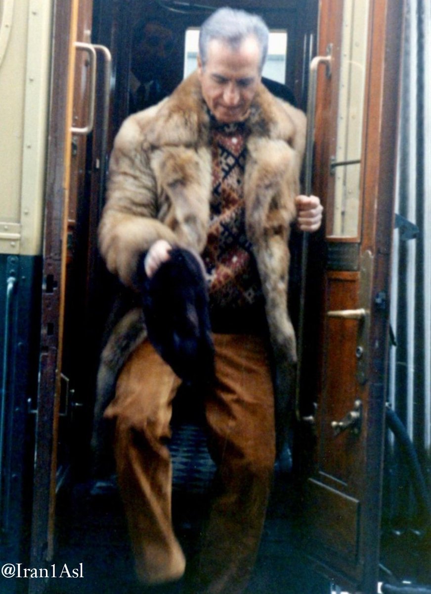 Iran1Asl's tweet image. هنوز توی قلب ملت سلطنت می‌کنی اعلیحضرت.