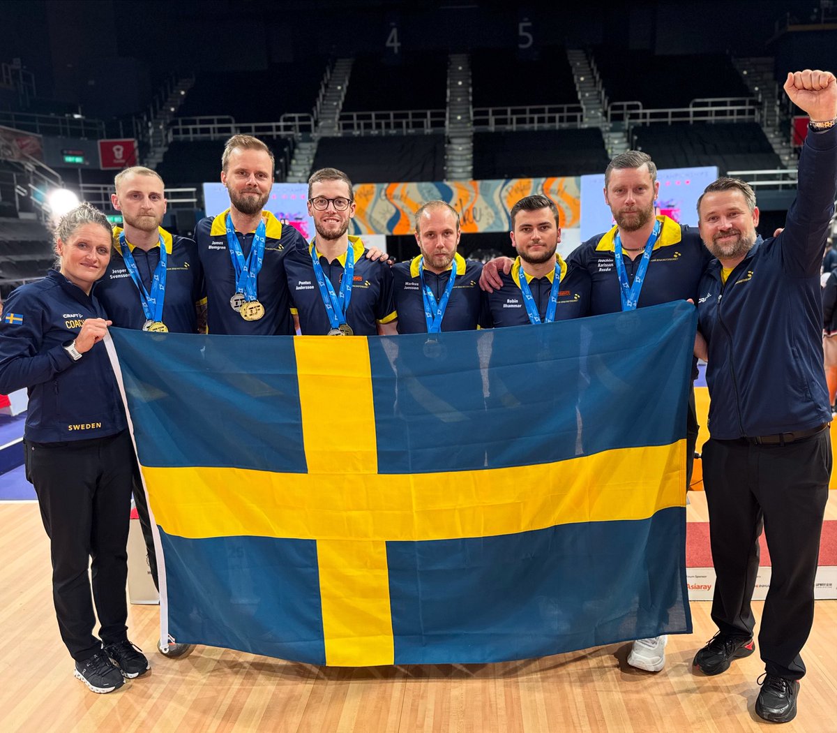 Dubbla guld och silver! Vilken avslutning igår på VM 🤩🇸🇪

Läs mer ➡️ swebowl.se/nyheter/nyhete…