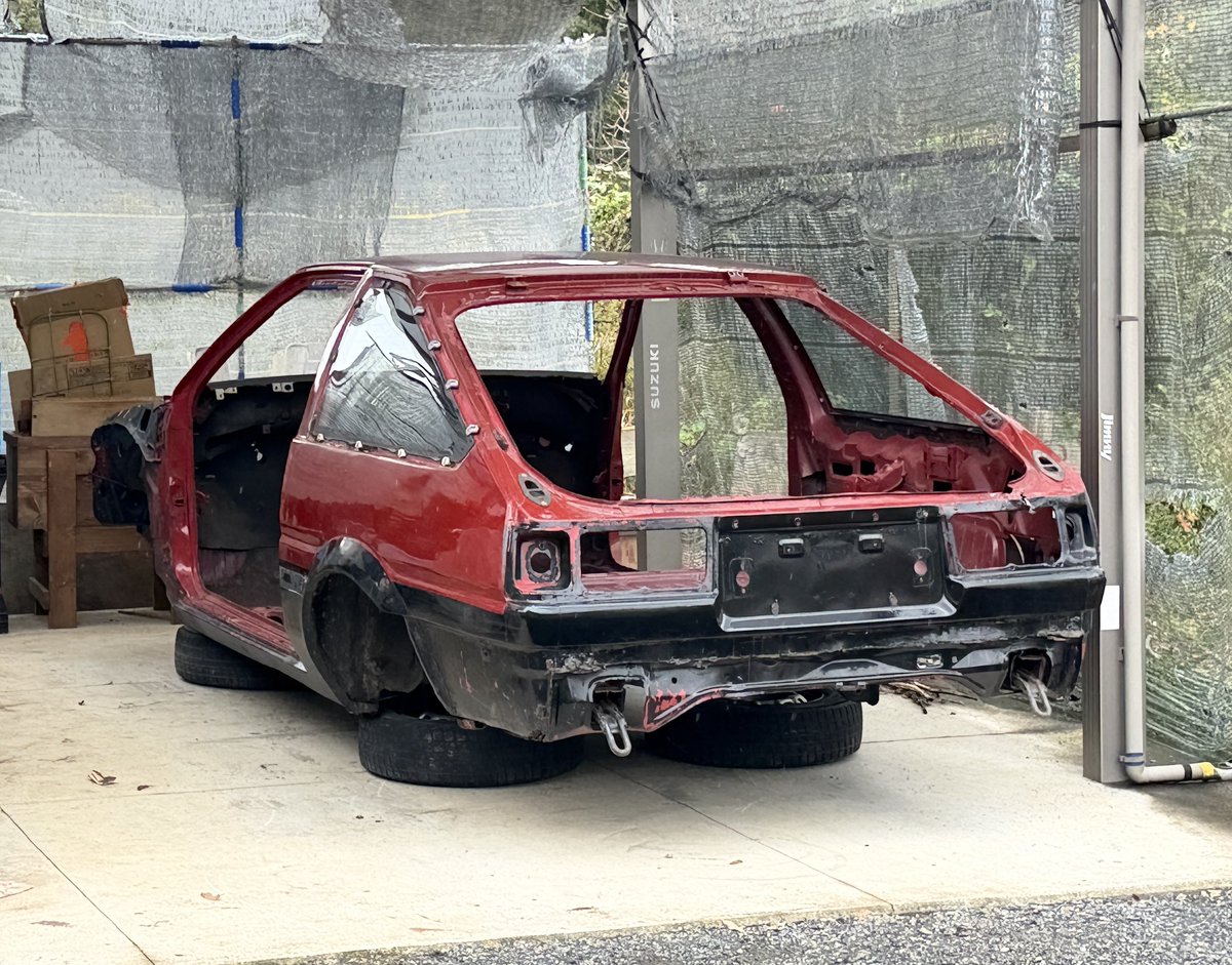 栃技研 【AE86レストア中】 tweet media