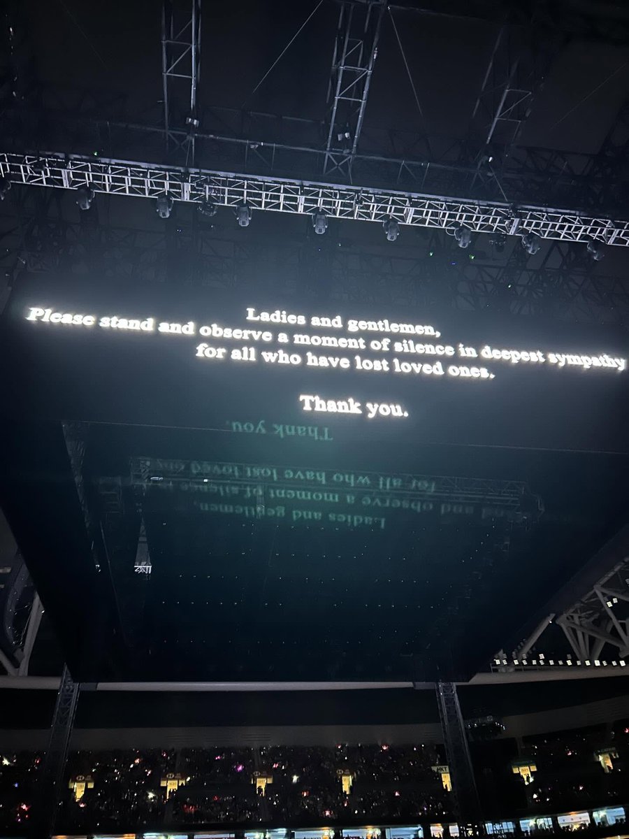 TWICE TOUR tweet media
