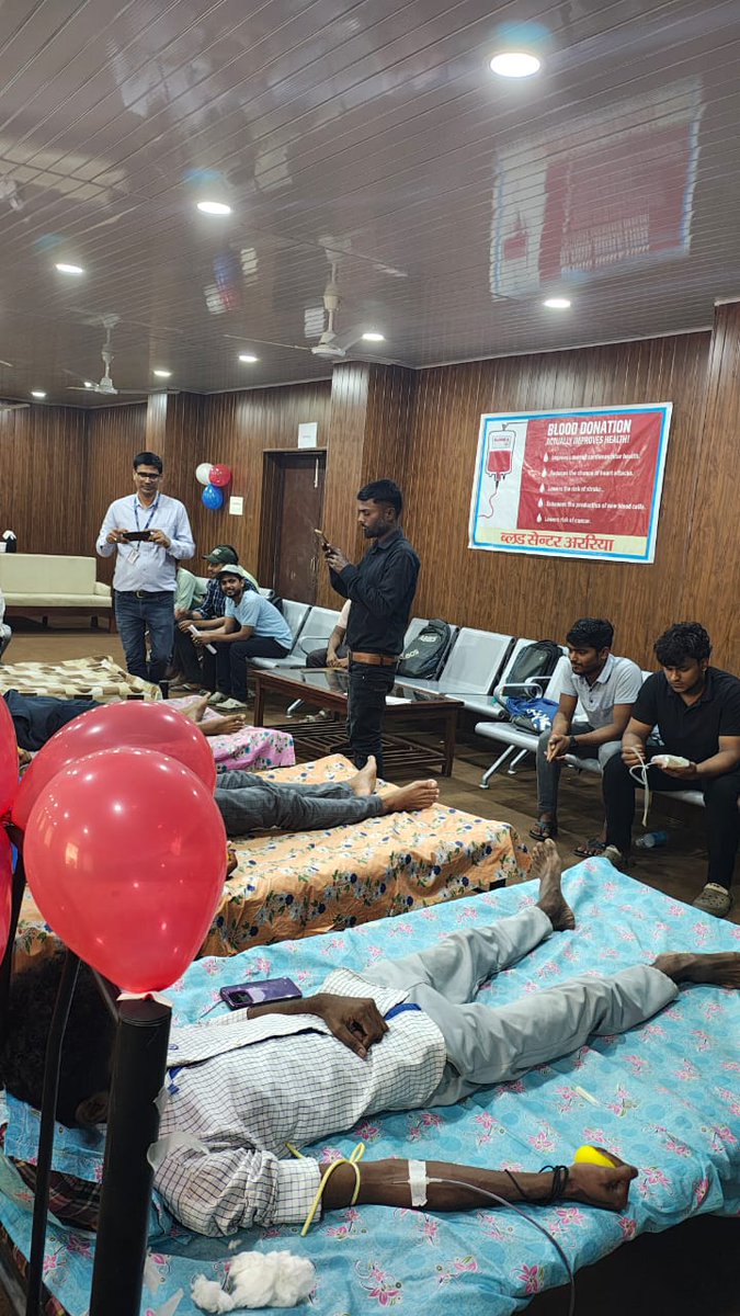 SpnrecA's tweet photo. Blood Donation Camp was held at SPNREC Araria on 06/12/25 with support from Red Ribbon Club, Sadar Hospital Araria &amp; HDFC Bank. Students participated enthusiastically anddonated blood for a noble cause. Coordinated by Prof. Mithilesh Kumar &amp; Prof. Priyatam Kumar. #BloodDonation https://t.co/U8usiCCYGM