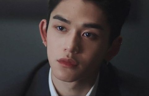 Ada yang bilang Lucas dapet banyak hal karena dia ganteng (Dia mengomentari Lucas ikut drama) 

Meanwhile, tuan muda ini waktu drama SuperM sangat ekpresif even hanya dari matanya. 

Ini yang dimaksud "Modal Tampang"? Keknya bkn dia... Idol lain kali 😉