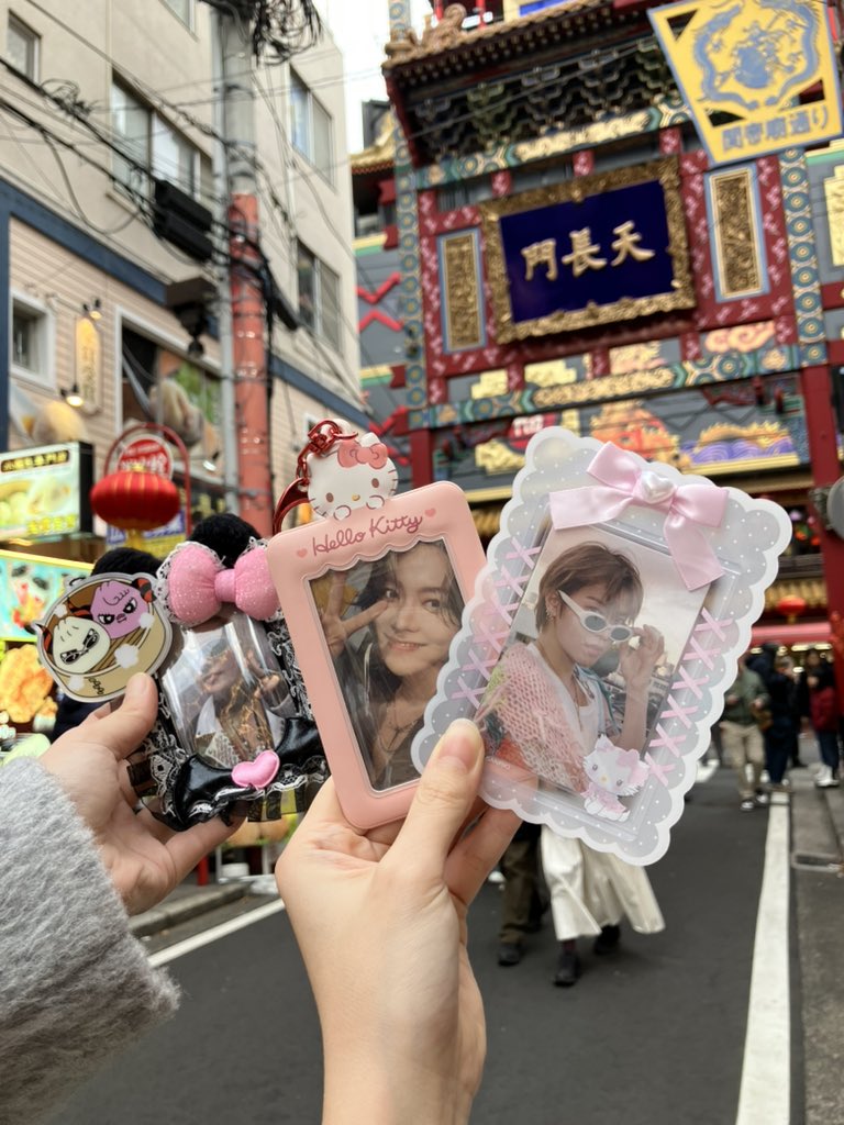 peach_3016's tweet photo. 横浜参戦しました🍒ྀི❤️‍🔥

聖地巡礼も出来てとても満足な一日でした⟡.·

ハウルのような青髪ユタくんまじ美し過ぎた…
歌も更にパワーアップしたように感じて、めちゃくちゃ楽しかった🌼➰ https://t.co/DLkL1XQHx7
