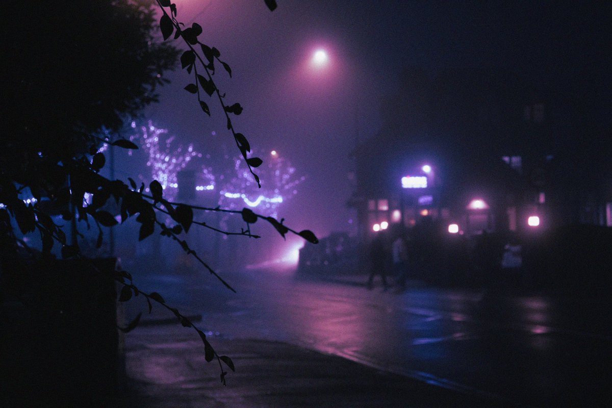 emilybakerphoto's tweet image. Trying to get away into the night