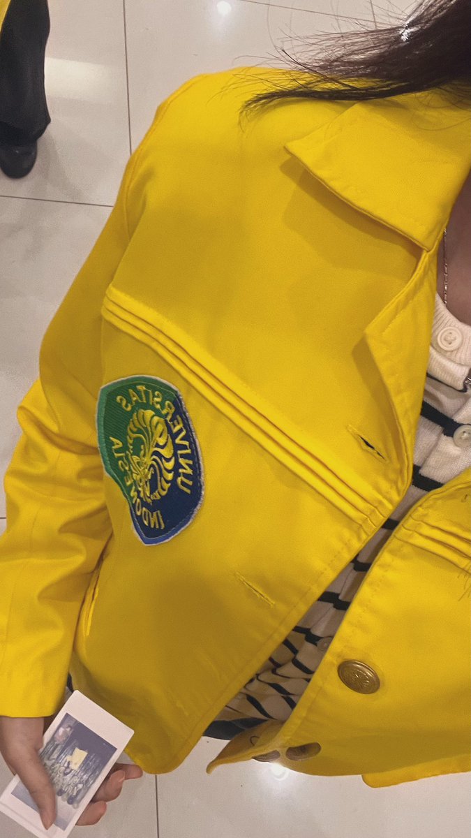 futurephaarm's tweet image. tunggu aku di tahun 2027 yaaa!