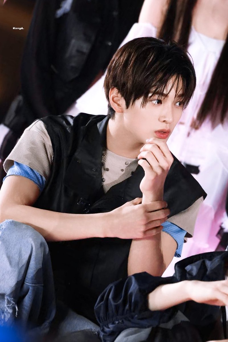 20251206 AAA Ending🥹
#CORTIS #코르티스 #KEONHO #건호