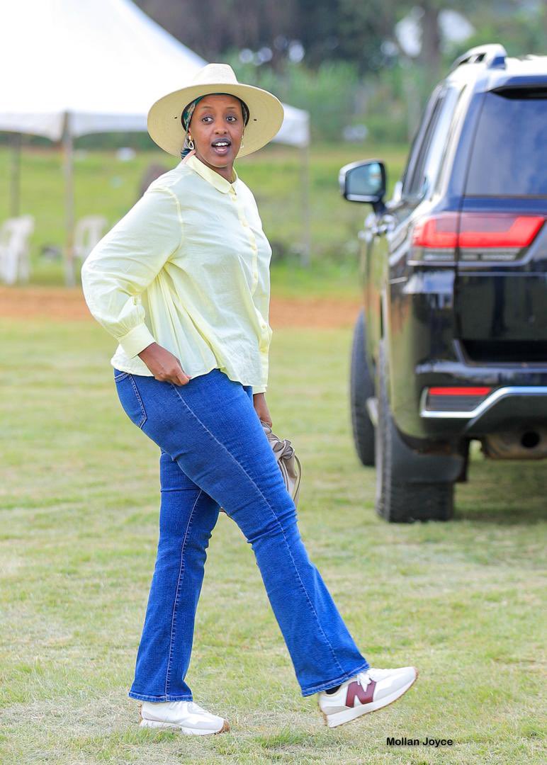 💛 <a href="/Nyinancweende/">Natasha Museveni Karugire</a>