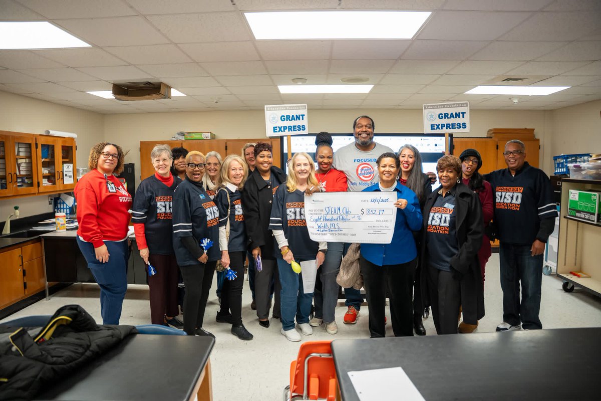 Edwin M. Wells Middle School tweet media