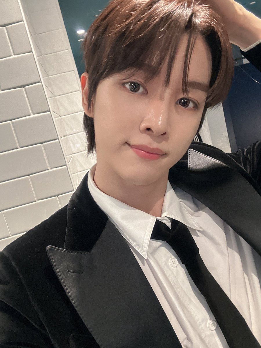 atmoment's tweet image. 2020                                              2021
2024                                              2025