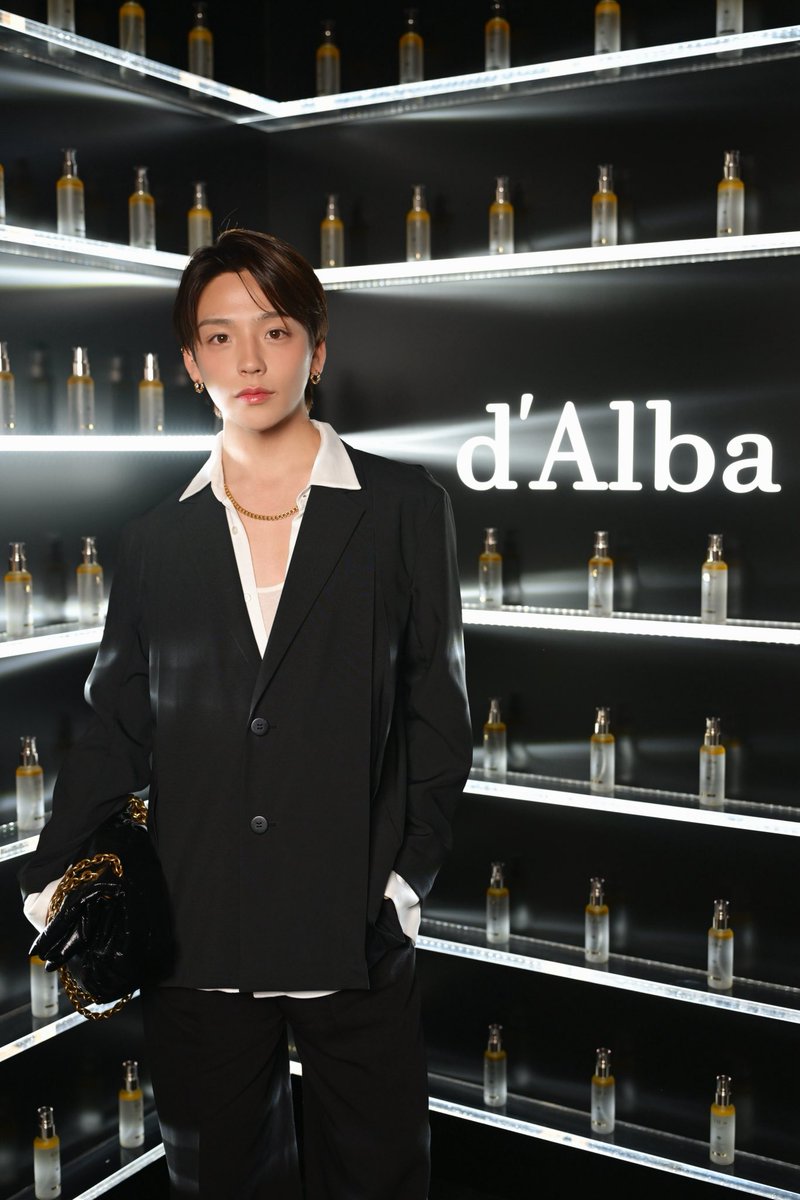 jp___sohei's tweet image. 🖤? or 💛?