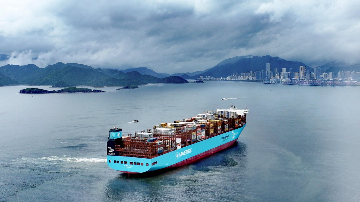 Maersk tweet media