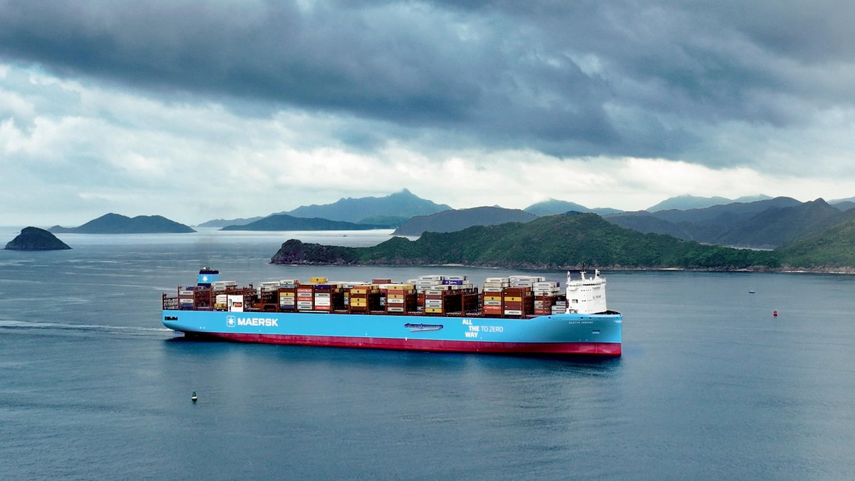 Maersk tweet media