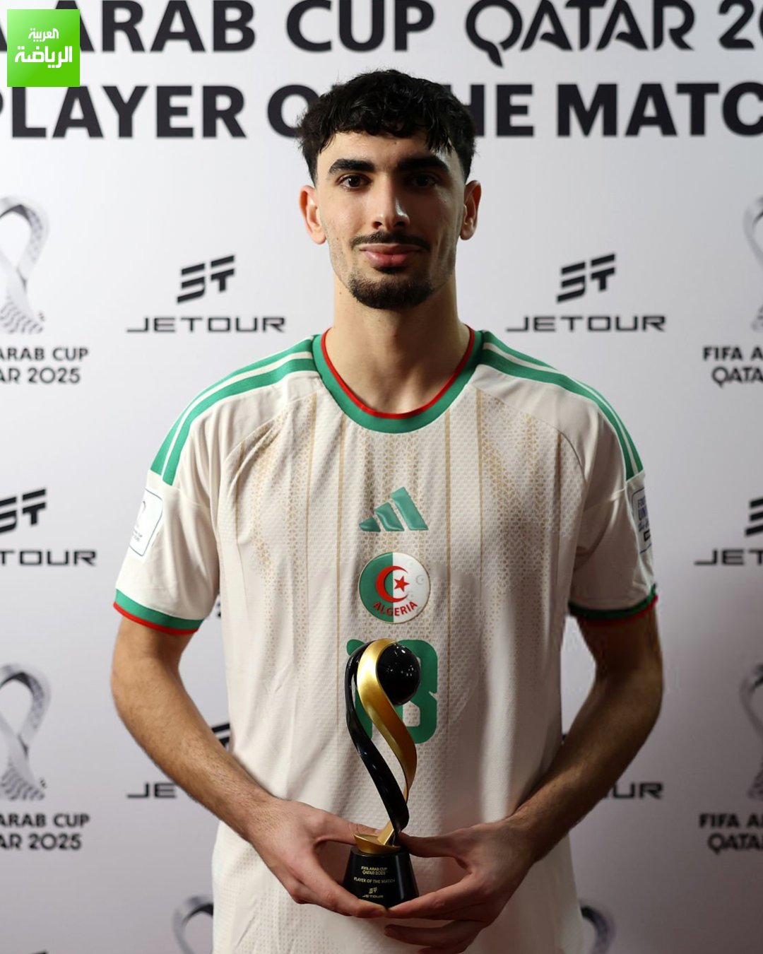 رضوان بركان أمام البحرين في كأس العرب: -افتتح التسجيل للجزائر -قدّم تمريرة الهدف الثاني -سجل الهدف الرابع. بفضل 3 مساهمات حاسمة أمام البحرين، توّج رضوان بركان بجائزة رجل المباراة 