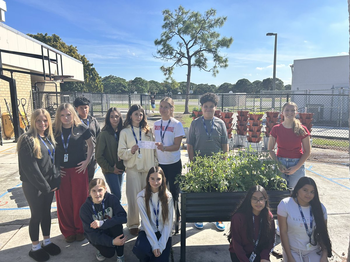 Ms. Kate Strein tweet media