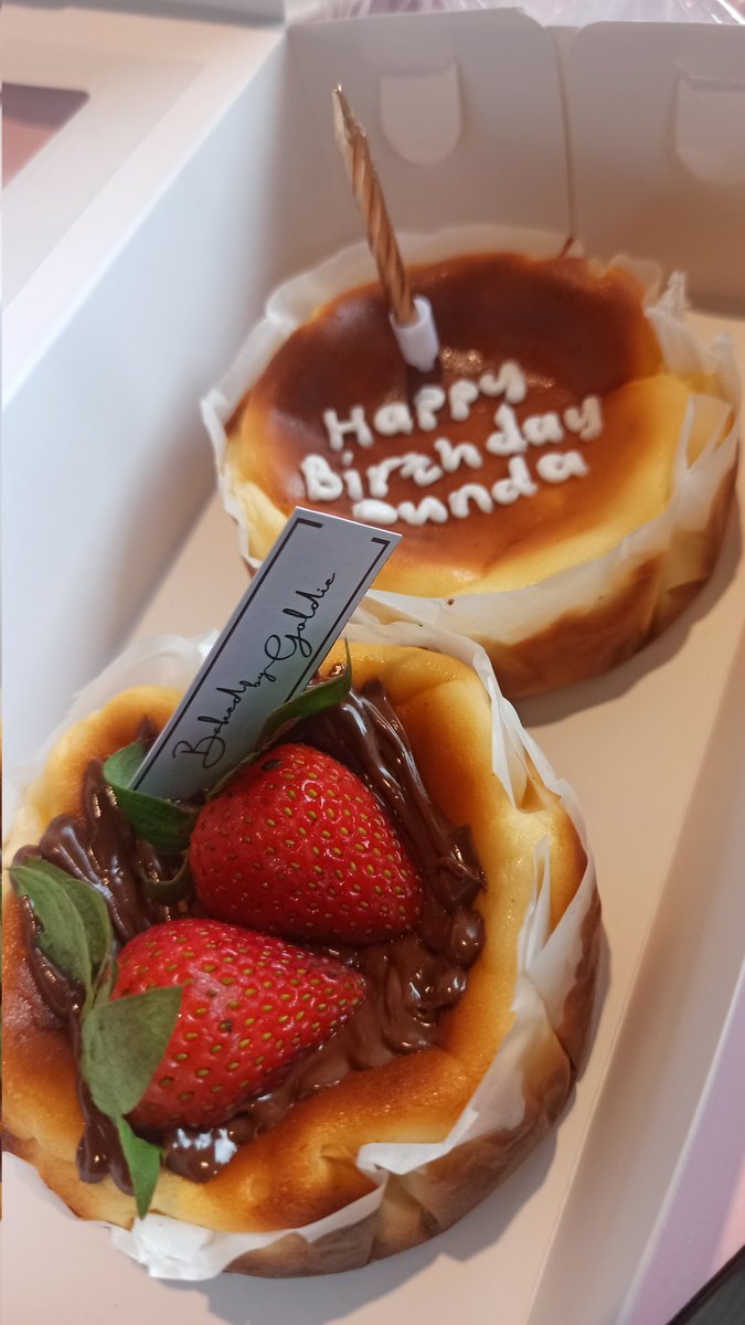 ranimbaeka's tweet photo. Terima kasih. ❤️ https://t.co/DcncVYV7nJ