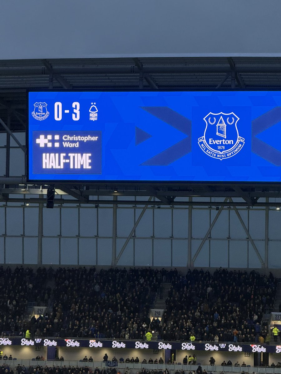 themcdaddy78's tweet photo. K’inell @Everton #EVENFO #COYB #EFC 😂🤦‍♂️ https://t.co/mtS2FjJm5d