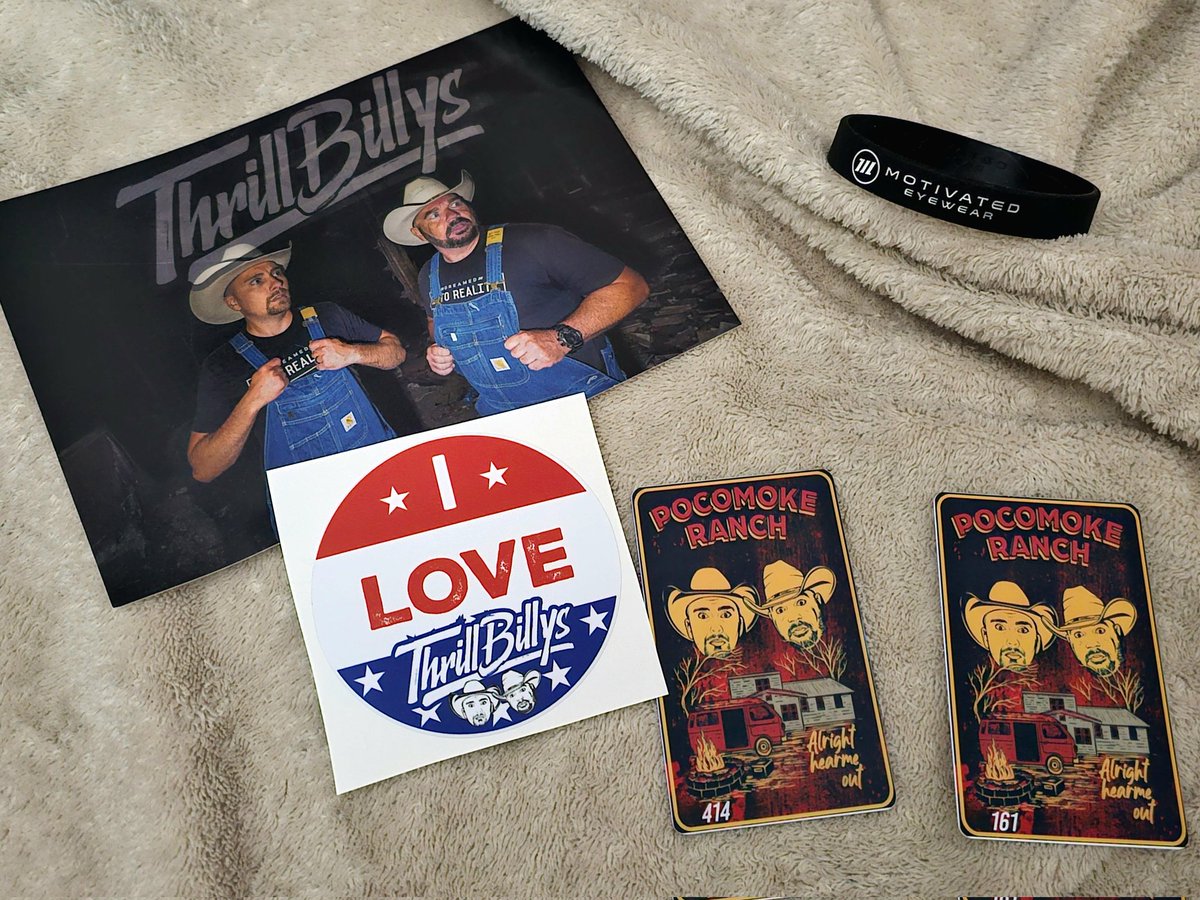 <a href="/cjfaison/">CJ Faison</a> #thrillbillys #pokomokeranch  Got my husband an early Christmas present and got myself a new sticker and some collectors cards!!