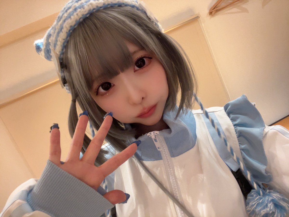 1/18 200名動員達成する2.5次元アーティスト (@A_m_A20003) / Posts / X