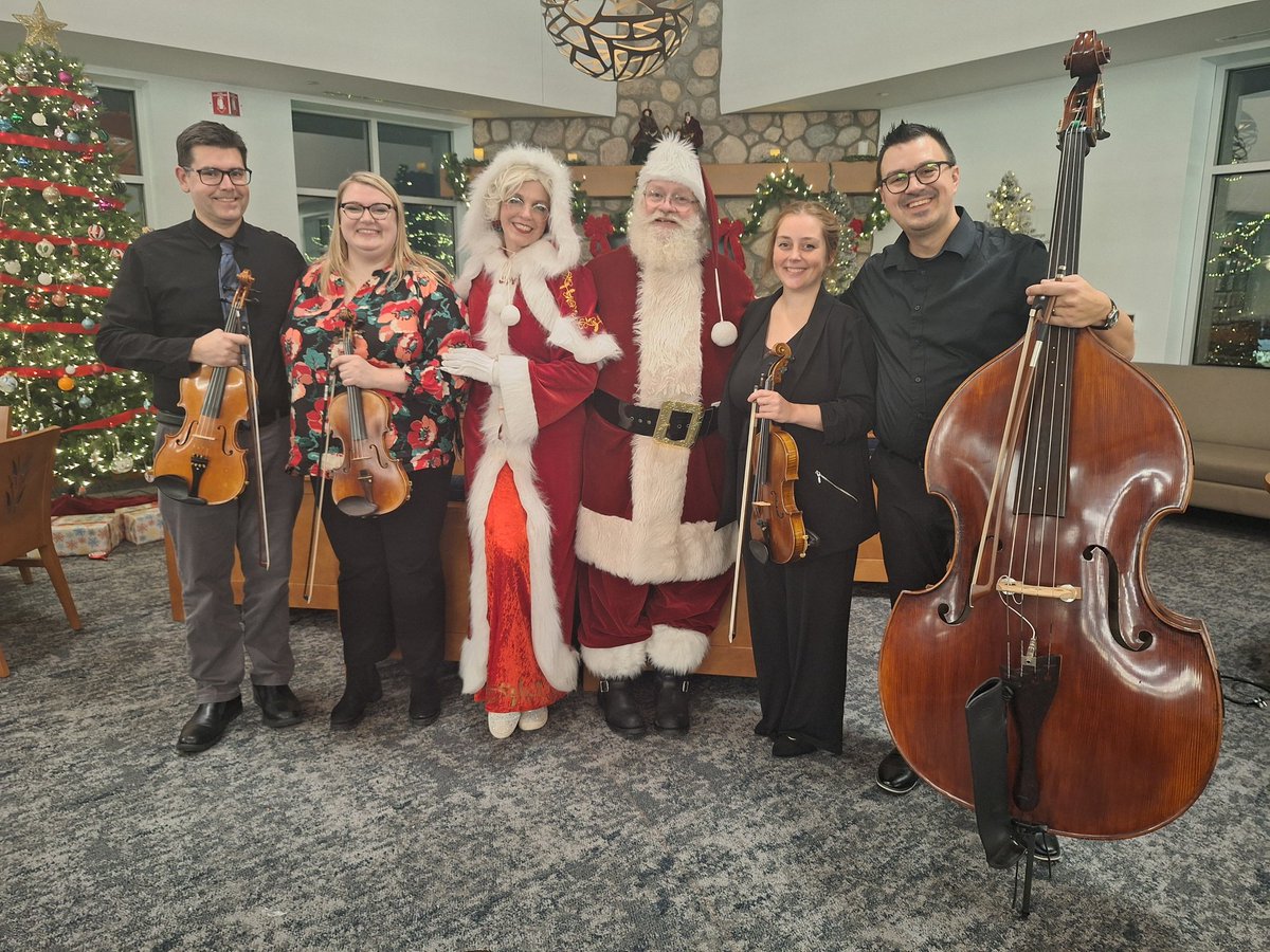 Il Segreto String Quartet played last night at the Shelby Township Library. We performed our annual Christmas show. <a href="/BVScincinnati/">BaroqueViolinShop</a> <a href="/ghsstrings/">GHS Strings</a> <a href="/Local4News/">Local 4 WDIV Detroit</a> #stringquartet #violin #viola #doublebass #orchestra