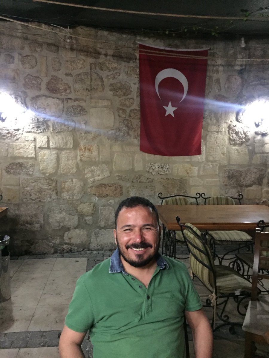 Sen her zaman dalgalanacaksın Şanlı Türk Bayrağı. Sana düşman olana düşman olacağız 🇹🇷