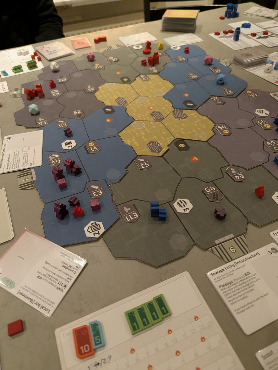 aCapGames's tweet image. Working title: AD-HOC. First real play test, but had to stop after only 2 rounds.. 😅 (it was getting late)
#boardgamedesign #gamedesign #boardgames #boardgamedesigner