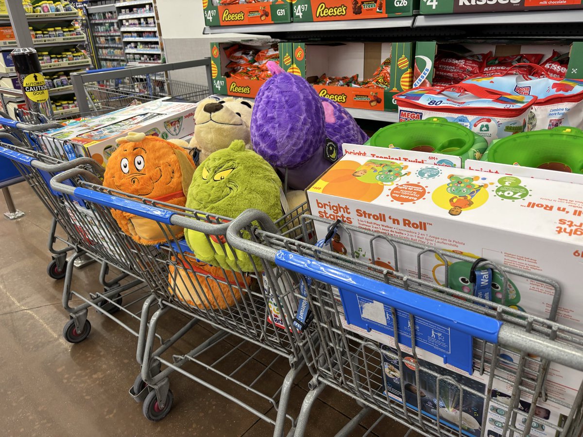 Toy Team 9 is underway at 14 area Walmart locations.  Stop by and drop off a toy until 4p! You can find the locations here or donate - . wcpo.com/news/local-new…

Thanks to the <a href="/ScrippsHowardFd/">Scripps Howard Fund and Scripps Howard Foundation</a> for matching the first $5k raised! <a href="/WCPO/">WCPO 9</a>