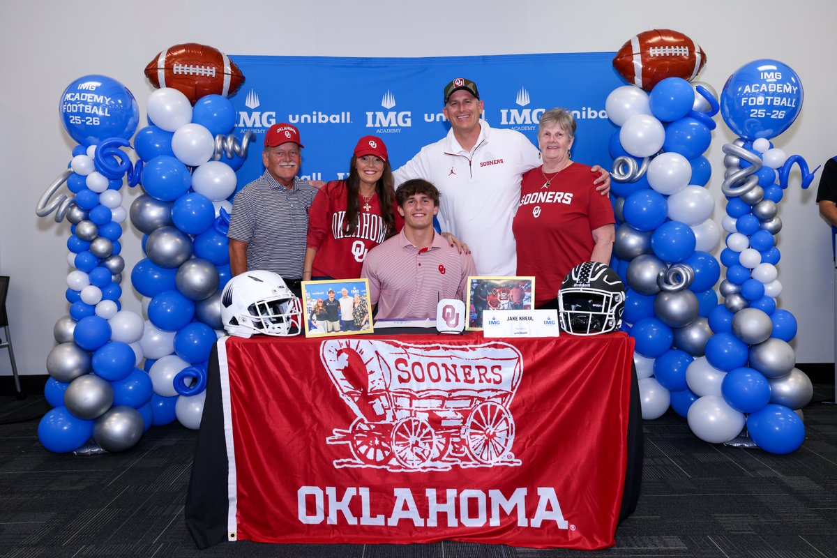 IMG Academy Football tweet media