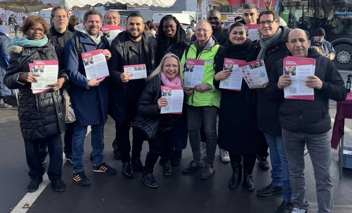 De semaine en semaine, belle énergie du rassemblement de gauche, écologiste et citoyen autour de <a href="/KarroumiSo/">Sofienne Karroumi</a> pour refaire d'#Aubervilliers une ville solidaire et co-construire le projet de ville avec les habitants. Et toujours la chaleur humaine autour de Sofienne Karroumi ! 👍