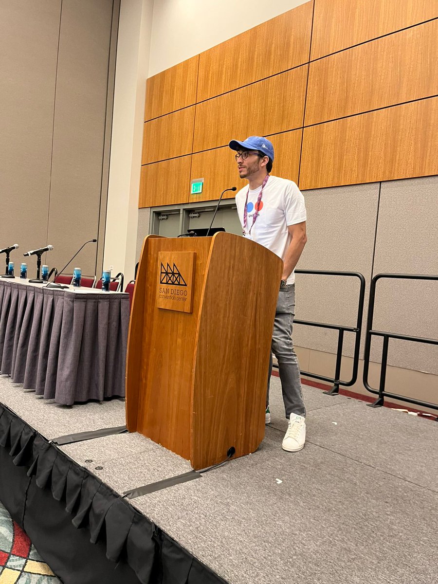 Welcome to UniReps 2025 🔵🔴 Opening remarks by
<a href="/marco_fumero/">Marco Fumero</a>. We have an exciting day ahead of us - join us at **Ballroom 20d**  for amazing talks, posters and discussions on representational alignment!!