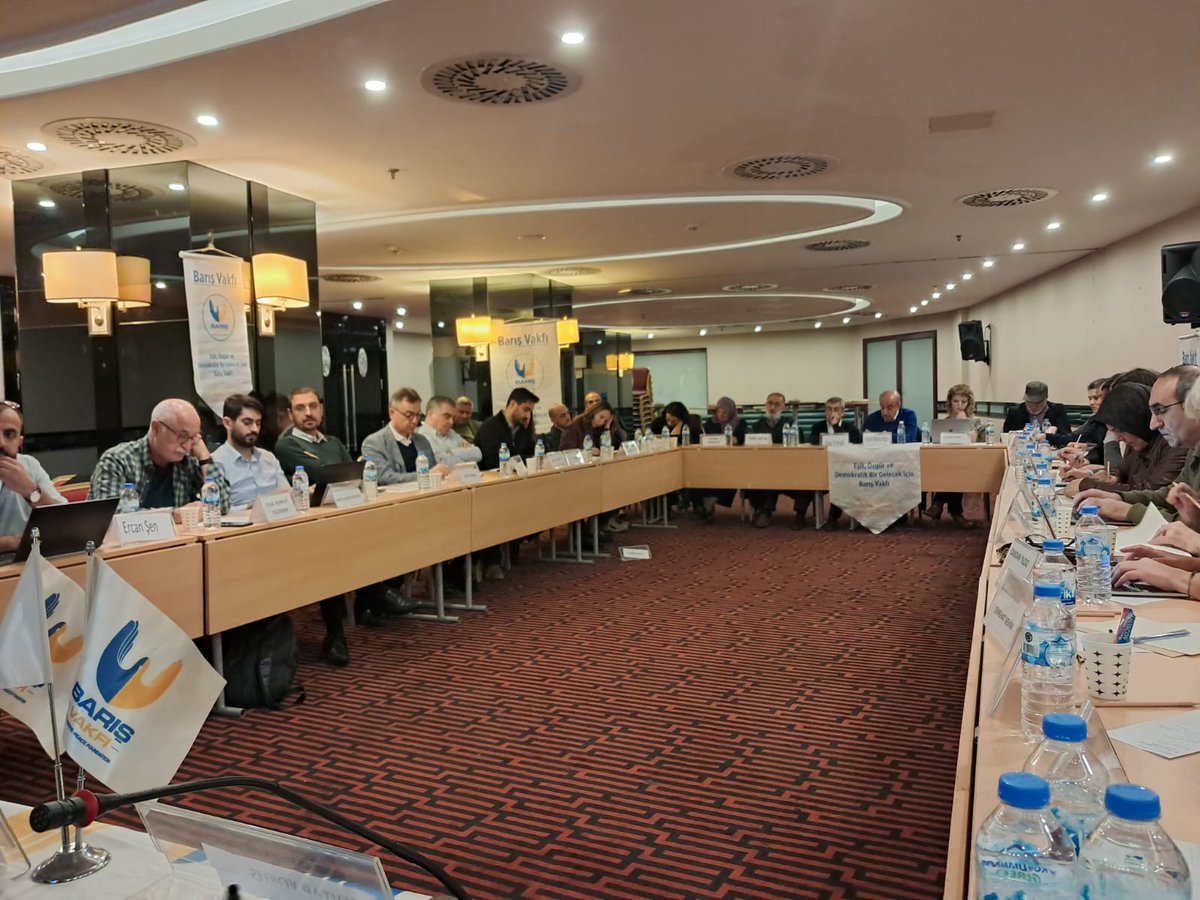 Barış Vakfı tweet media