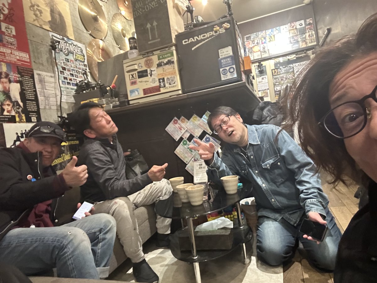 スタ定期了。
今夜も色々再び。

と、次回ライブですが…
2月になっちゃいましたw
すまみせん…🙏

来年は30周年！
何か、色々、
頑張らんばね！