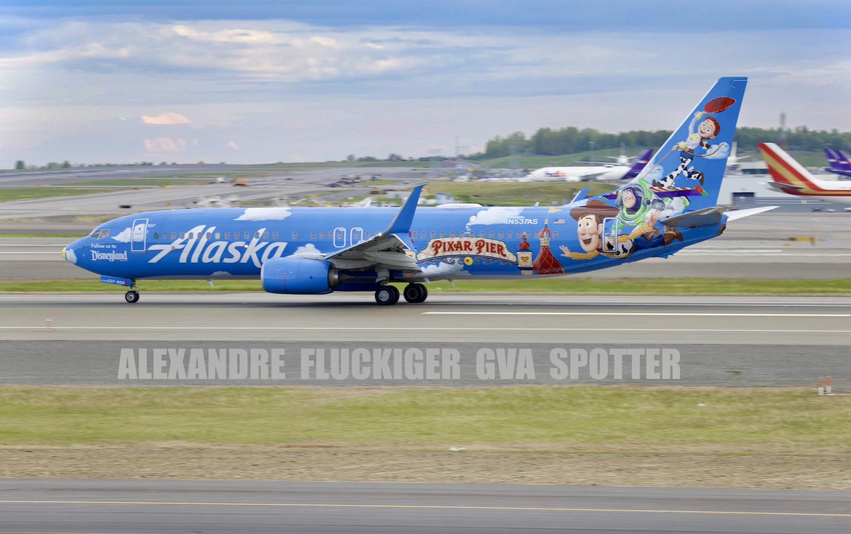 Alaska Airlines 🇺🇸
N537AS
Boeing 737-890
ANC 25/05/2025 🇺🇸
<a href="/ANCairport/">Anchorage Airport</a> <a href="/AlaskaAir/">Alaska Airlines</a>
