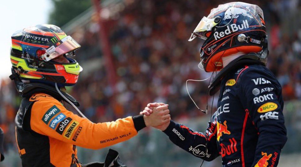 oopspiastri's tweet image. 3381 you will always be very dear to me