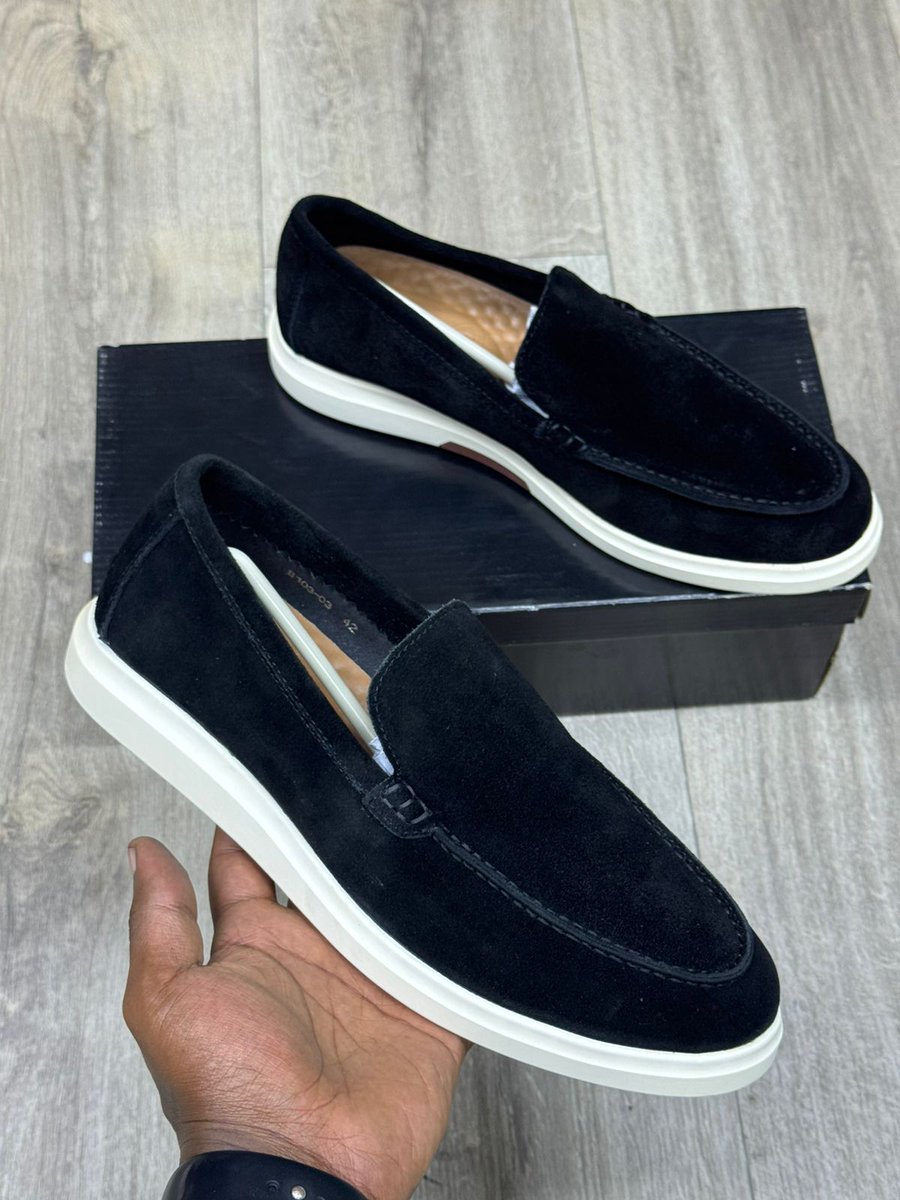 JOHN WHITE LOAFERS. 🔥

Size available 39-45 ✅

For only Ksh. 3999/=

Orders up via 0791061950

Dont just dream it. Own it!